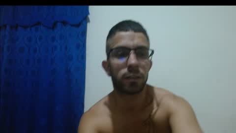 Snapshot of thehousedog chatting on June 2026 03:27:02 AM thehousedog online show from June 2026 03:27:02 AM