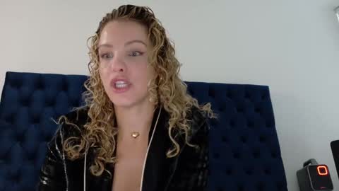 Lily Marie online show from September 2025 09:47:02 PM