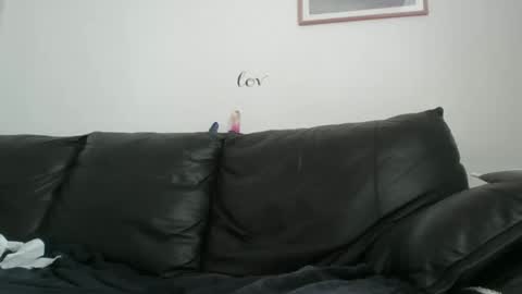 theitalianx95x online show from March 2026 09:10:02 AM