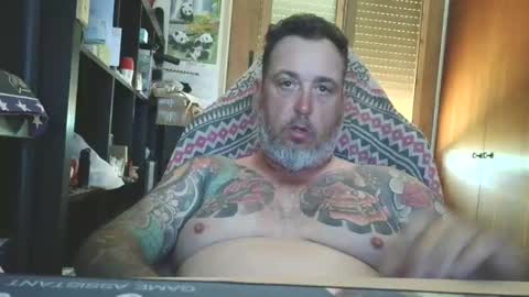 Snapshot of thekier chatting on May 2026 09:35:01 AM thekier online show from May 2026 09:35:01 AM