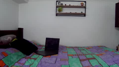 Snapshot of theking11220 chatting on September 2025 06:46:02 AM theking11220 online show from September 2025 06:46:02 AM