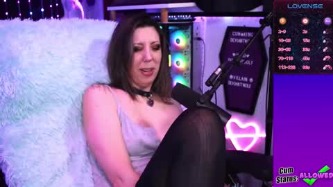 Nix online show from November 2025 03:40:01 AM