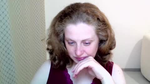 Snapshot of theladysblush chatting on May 2026 06:49:01 PM Ella online show from May 2026 06:49:01 PM