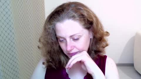 Snapshot of theladysblush chatting on May 2026 08:29:01 PM Ella online show from May 2026 08:29:01 PM