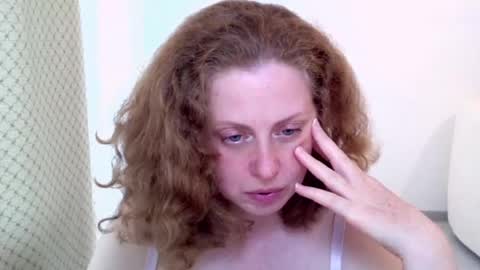 Snapshot of theladysblush chatting on June 2026 09:25:02 AM Ella online show from June 2026 09:25:02 AM