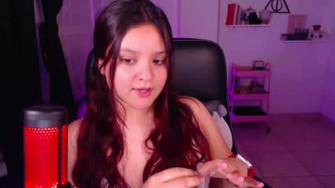 Snapshot of thelittlecherry_ chatting on September 2025 02:15:02 AM thelittlecherry_ online show from September 2025 02:15:02 AM