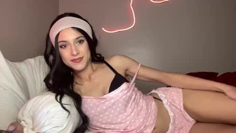 thelucydoll online show from December 2025 10:59:02 PM