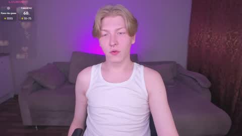Snapshot of themikesever chatting on April 2026 01:36:01 PM Sever online show from April 2026 01:36:01 PM