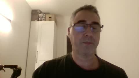 Snapshot of themohican chatting on May 2026 07:41:02 PM Themohican online show from May 2026 07:41:02 PM