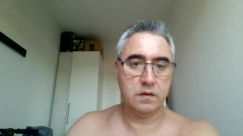 Snapshot of themohican chatting on June 2026 10:47:02 AM Themohican online show from June 2026 10:47:02 AM