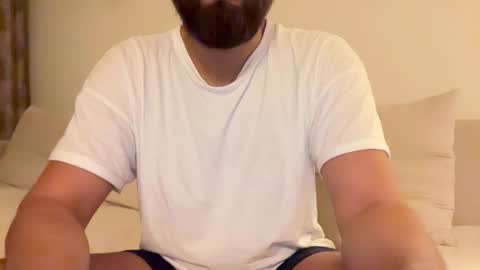 TheMonarchGoat online show from January 2026 02:58:02 AM