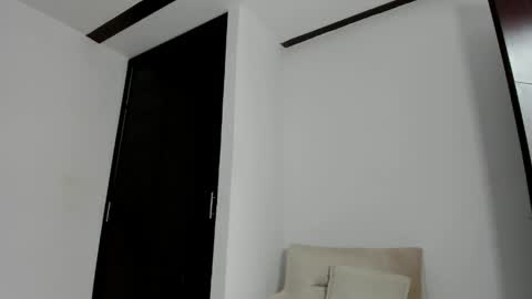 Snapshot of thenewclass chatting on June 2026 05:06:01 PM Andriw and Maiol online show from June 2026 05:06:01 PM
