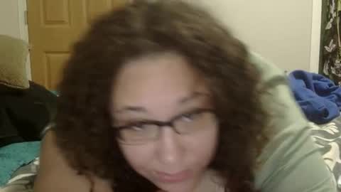 Amelia online show from November 2025 03:23:01 AM