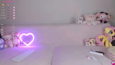 Snapshot of theprincesscastle chatting on July 2026 07:27:02 PM online show from July 2026 07:27:02 PM