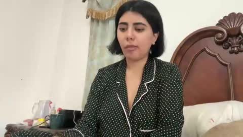 Snapshot of therealcamilabaddie chatting on December 2024 10:04:01 PM therealcamilabaddie online show from December 2024 10:04:01 PM