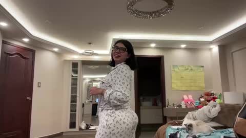 Snapshot of therealcamilabaddie chatting on September 2025 04:25:02 AM therealcamilabaddie online show from September 2025 04:25:02 AM