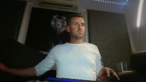 Snapshot of therealkurva4u chatting on January 2025 05:55:01 PM therealkurva4u online show from January 2025 05:55:01 PM