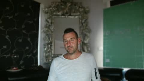 Snapshot of therealkurva4u chatting on February 2025 08:29:02 AM therealkurva4u online show from February 2025 08:29:02 AM