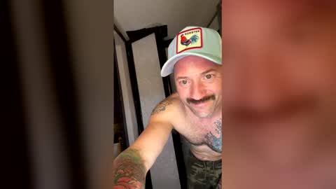 Snapshot of therealmattyice chatting on June 2026 04:57:01 AM therealmattyice online show from June 2026 04:57:01 AM