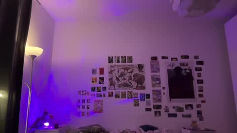 LISA                                            online show from December 2024 07:13:02 PM