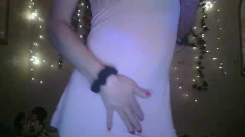 sillymillie0 online show from December 2024 01:38:02 AM