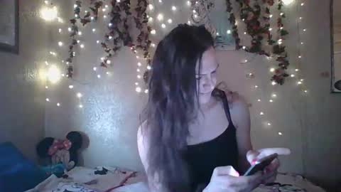 sillymillie0 online show from March 2025 09:46:02 PM