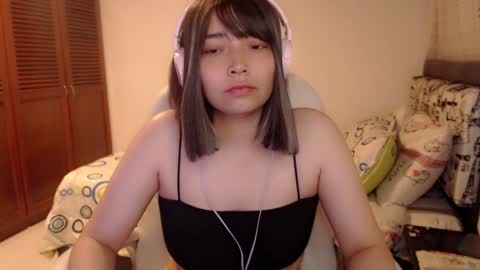 Mai online show from December 2024 11:02:02 PM