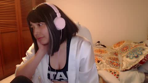 Mai online show from December 2024 05:04:01 AM