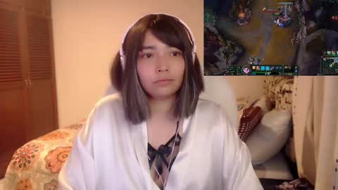 Mai online show from February 2025 03:42:01 AM