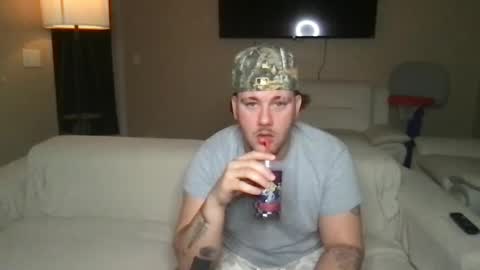 Snapshot of theviberoom chatting on September 2025 02:54:02 AM The Vibe Room online show from September 2025 02:54:02 AM