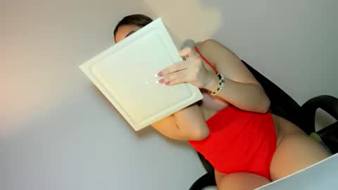 stella online show from October 2025 05:19:02 AM