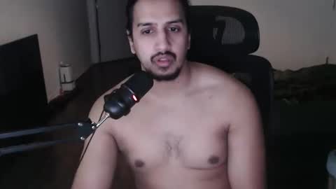 Vampiro online show from April 2026 01:52:02 AM