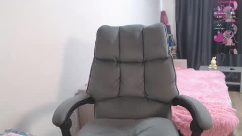 theysaidimcute online show from March 2026 05:41:01 AM