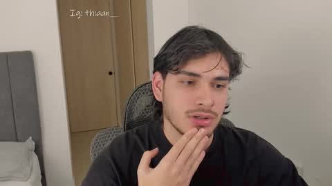 thiaan__ online show from January 2026 12:02:01 AM