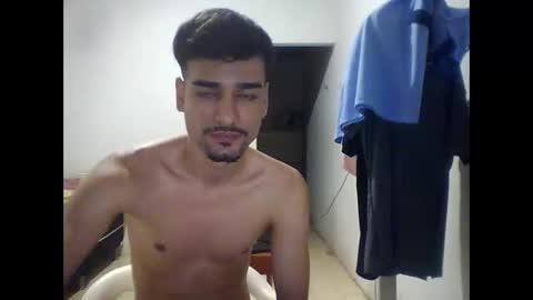 thiago22bk online show from November 2025 07:34:02 PM