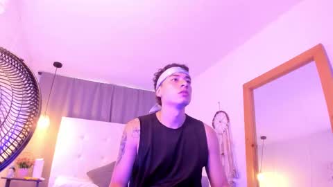 Snapshot of thiago_2003_ chatting on March 2026 12:38:02 PM Thiago online show from March 2026 12:38:02 PM