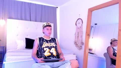 Snapshot of thiago_2003_ chatting on April 2026 01:41:01 PM Thiago online show from April 2026 01:41:01 PM