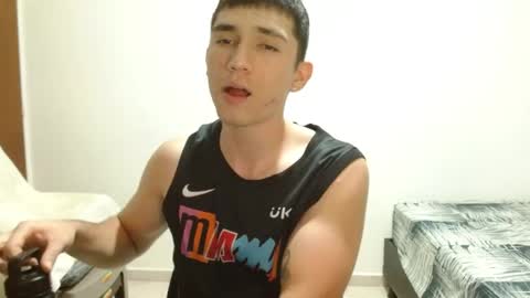 thiago_deseo69 online show from June 2026 01:33:01 AM