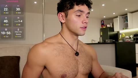 Snapshot of thiago_l chatting on May 2026 11:25:02 PM Just Thiago online show from May 2026 11:25:02 PM