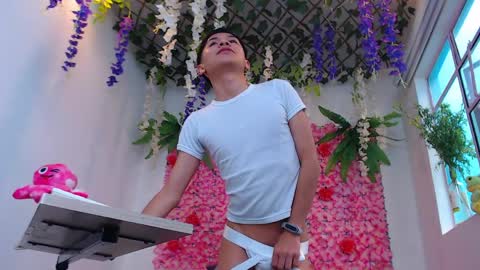 Snapshot of thiago_rincon22 chatting on April 2026 07:14:01 PM thiago rincon online show from April 2026 07:14:01 PM