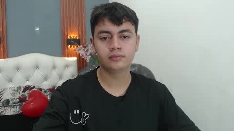 Snapshot of thiago_saenzz chatting on March 2026 05:37:02 PM thiago_saenzz online show from March 2026 05:37:02 PM