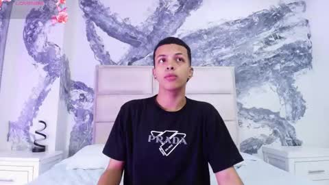 THGIAGO online show from September 2025 06:53:01 PM