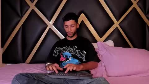 ThiagoFerreti online show from March 2026 05:34:01 AM