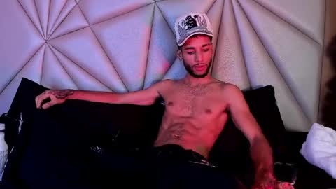 ThiagoFerreti online show from April 2026 03:28:02 AM