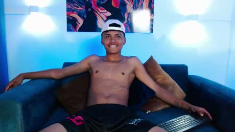 Snapshot of thiagosterling chatting on March 2026 11:37:01 PM Thiago online show from March 2026 11:37:01 PM