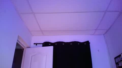 Snapshot of thiara_dor chatting on December 2024 05:13:01 AM Thiara  Next Stream 0211 get my social media 3 online show from December 2024 05:13:01 AM