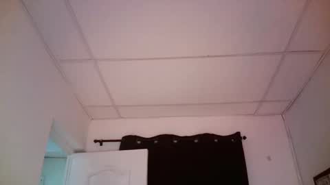 Snapshot of thiara_dor chatting on February 2025 03:18:02 PM Thiara  Next Stream 0211 get my social media 3 online show from February 2025 03:18:02 PM