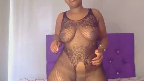 Snapshot of thickgripper chatting on April 2026 06:41:01 AM thickgripper online show from April 2026 06:41:01 AM