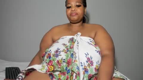 thickleeyanax online show from March 2025 04:00:02 PM