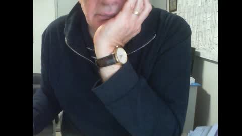 Snapshot of thickmelnik chatting on April 2026 02:55:02 PM James online show from April 2026 02:55:02 PM